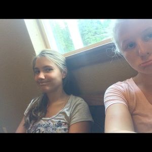 Meet your Posher, Evelina